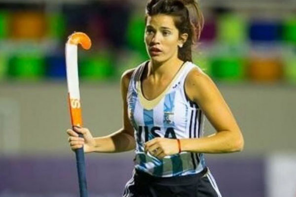 Agustina Albertario (jugadora hockey selección)